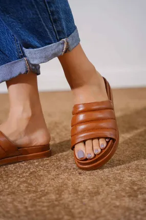 LEATHER COMFORT SLIDES