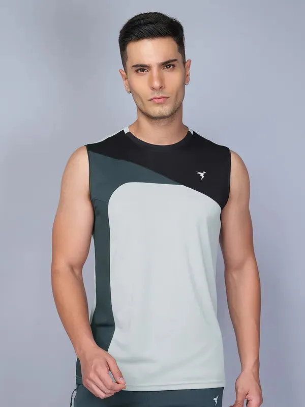 Men Colorblock Slim Fit Crew Neck Innerwear Vest with TECHNO COOL