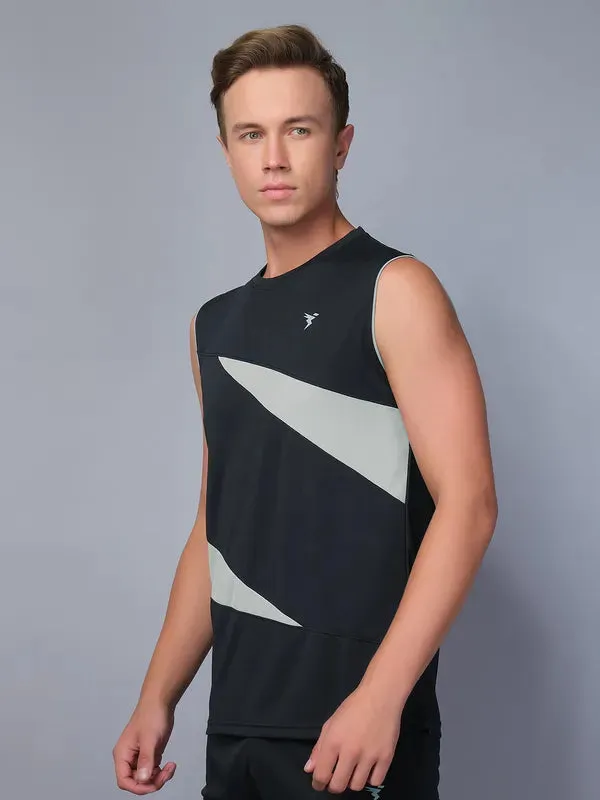 Men Colorblock Slim Fit Crew Neck Innerwear Vest with TECHNO COOL