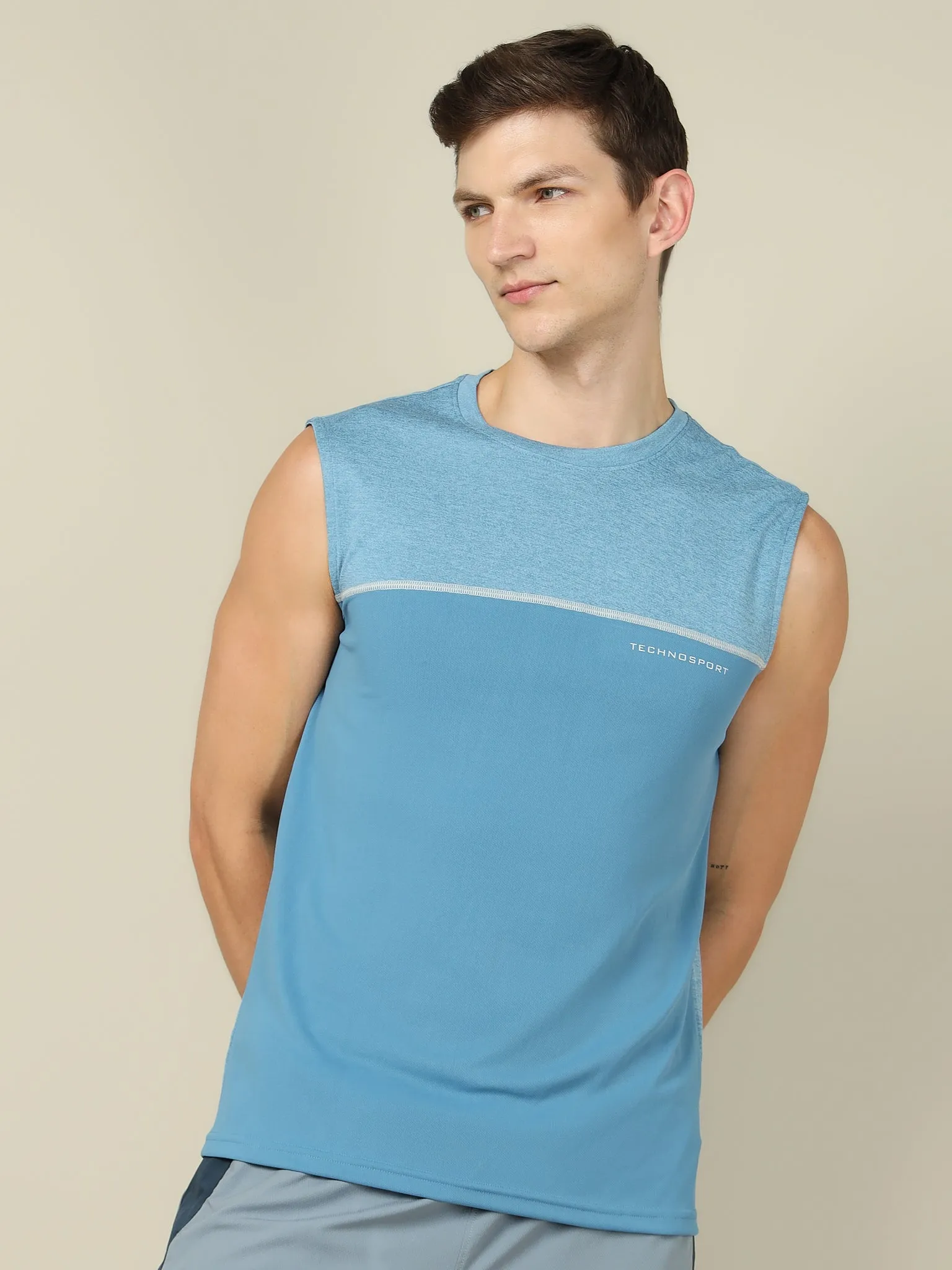 Men Colorblock Slim Fit Crew Neck Innerwear Vest with TECHNO COOL 