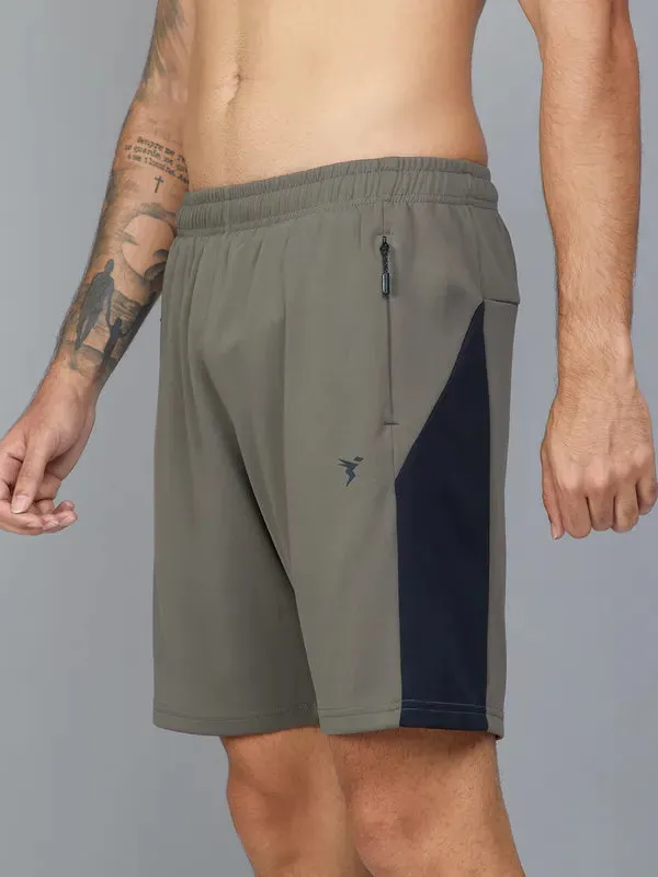 Men Colorblock Slim Fit Shorts with TECHNO DRY