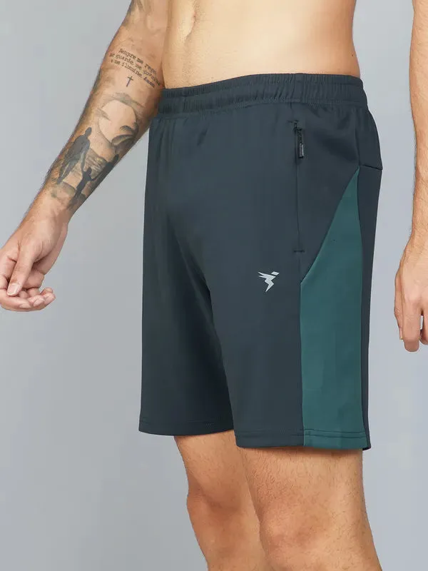 Men Colorblock Slim Fit Shorts with TECHNO DRY